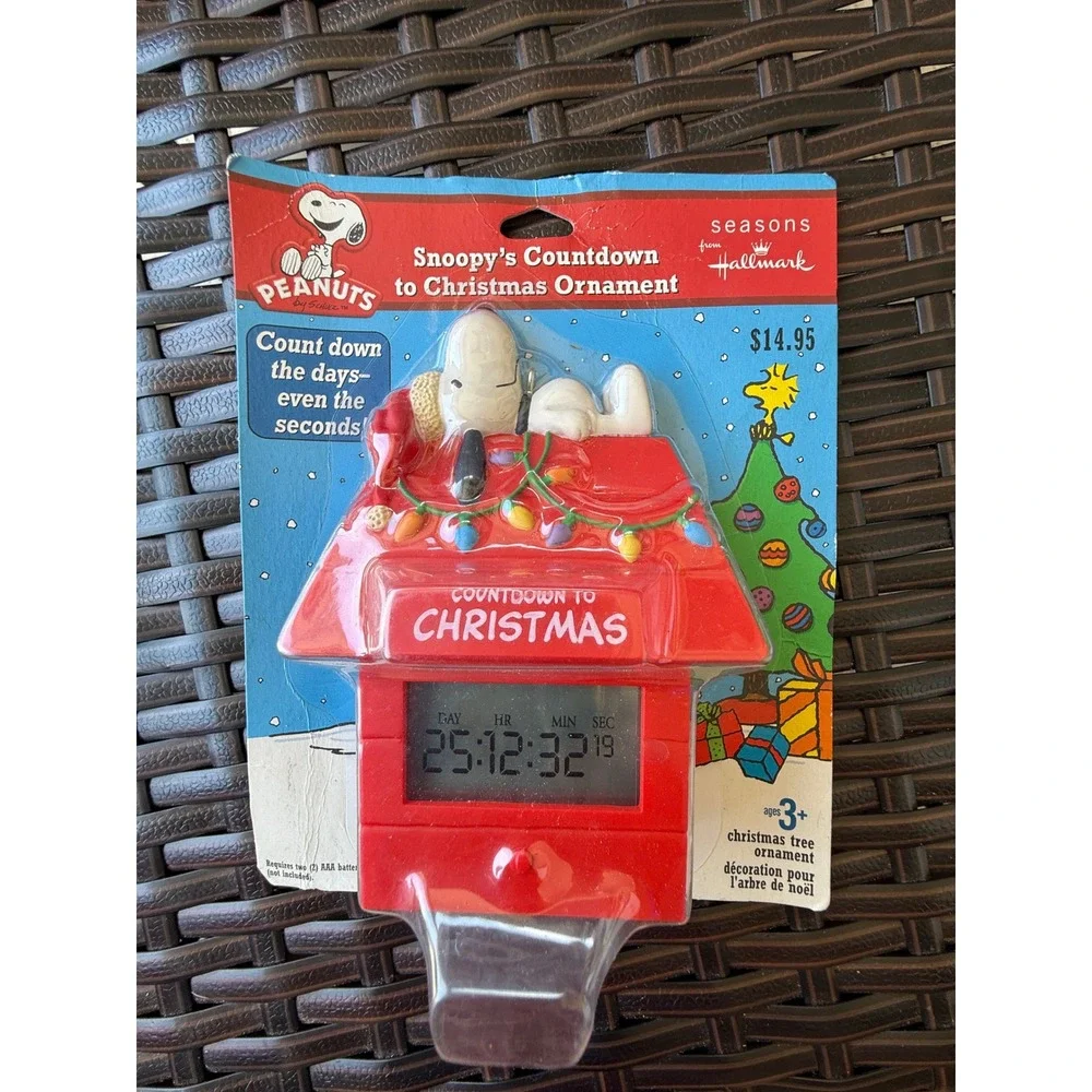 NEW Hallmark Peanuts Snoopy Countdown‎ to Christmas Ornament Digital Timer 2011